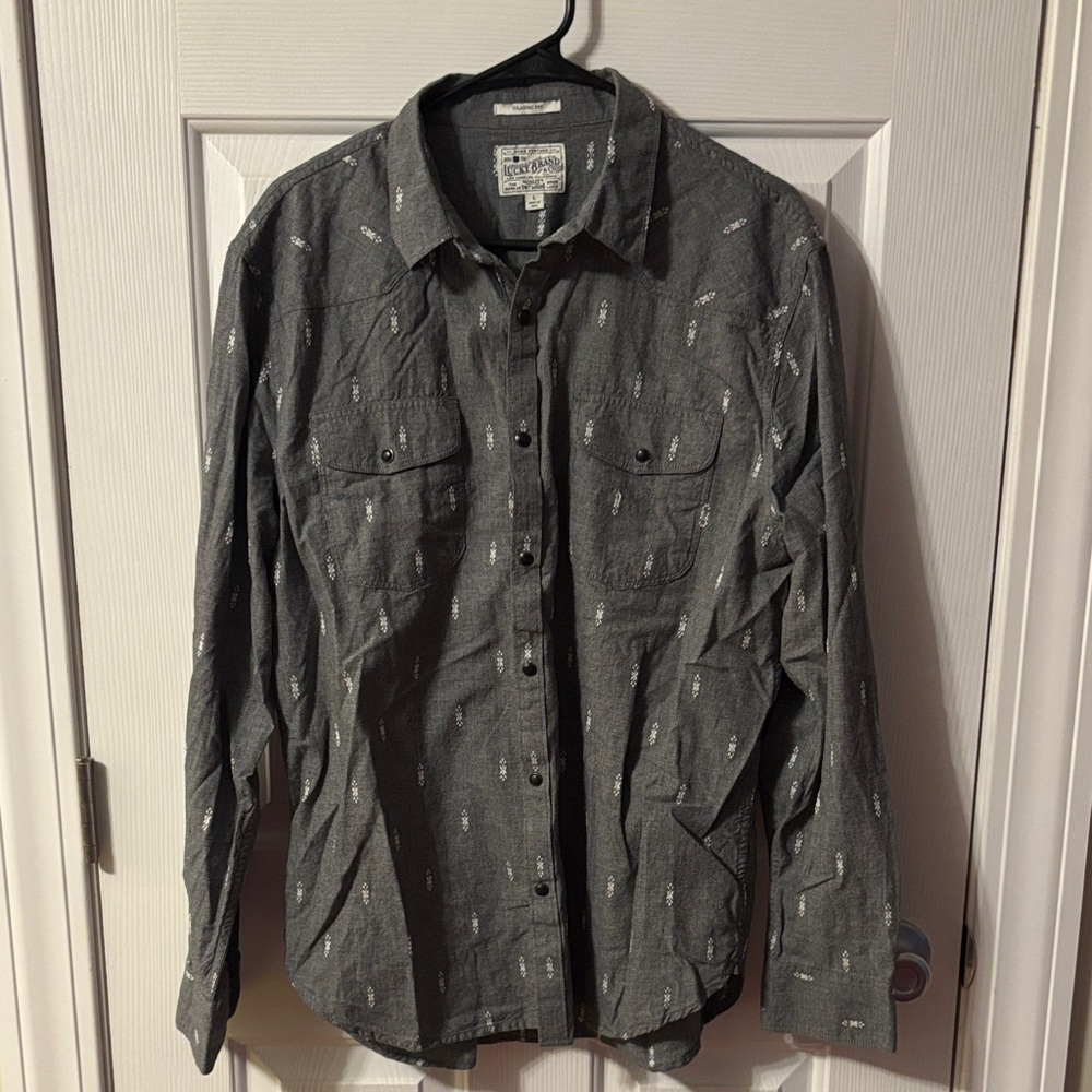Lucky Brand Men's Gray Button-Up Shirt size large